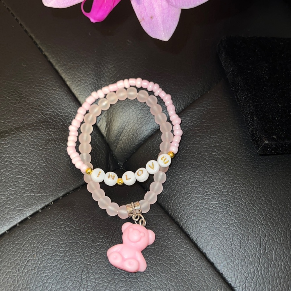 Bracelet hand made